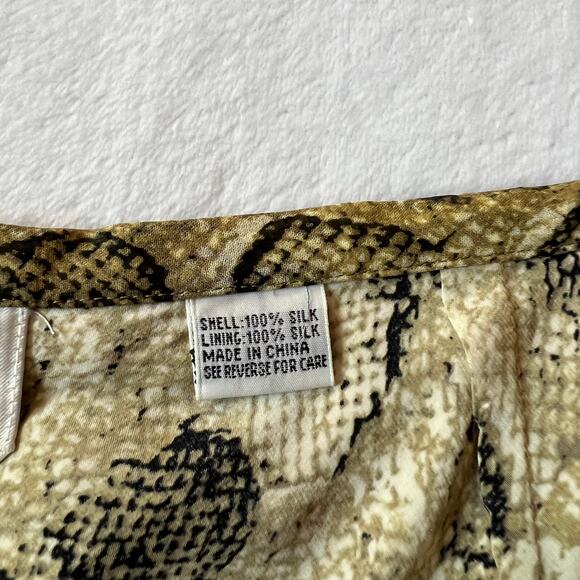 Vintage Talbots 100% Pure Silk Snake Print Knee Length Skirt Size 14 Petite - Picture 4 of 8